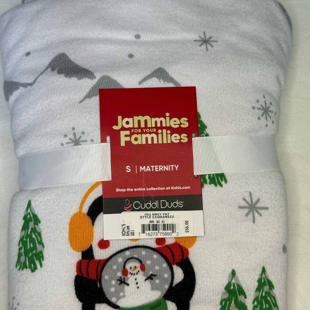 NWT‎ Cuddl Duds maternity PJs size small Christmas penguins